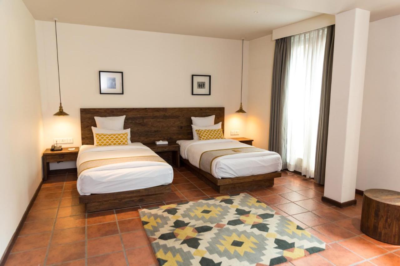 Hotel Roadhouse, Thamel, Kathmandu- Contemporary Boutique Катманду Екстериор снимка