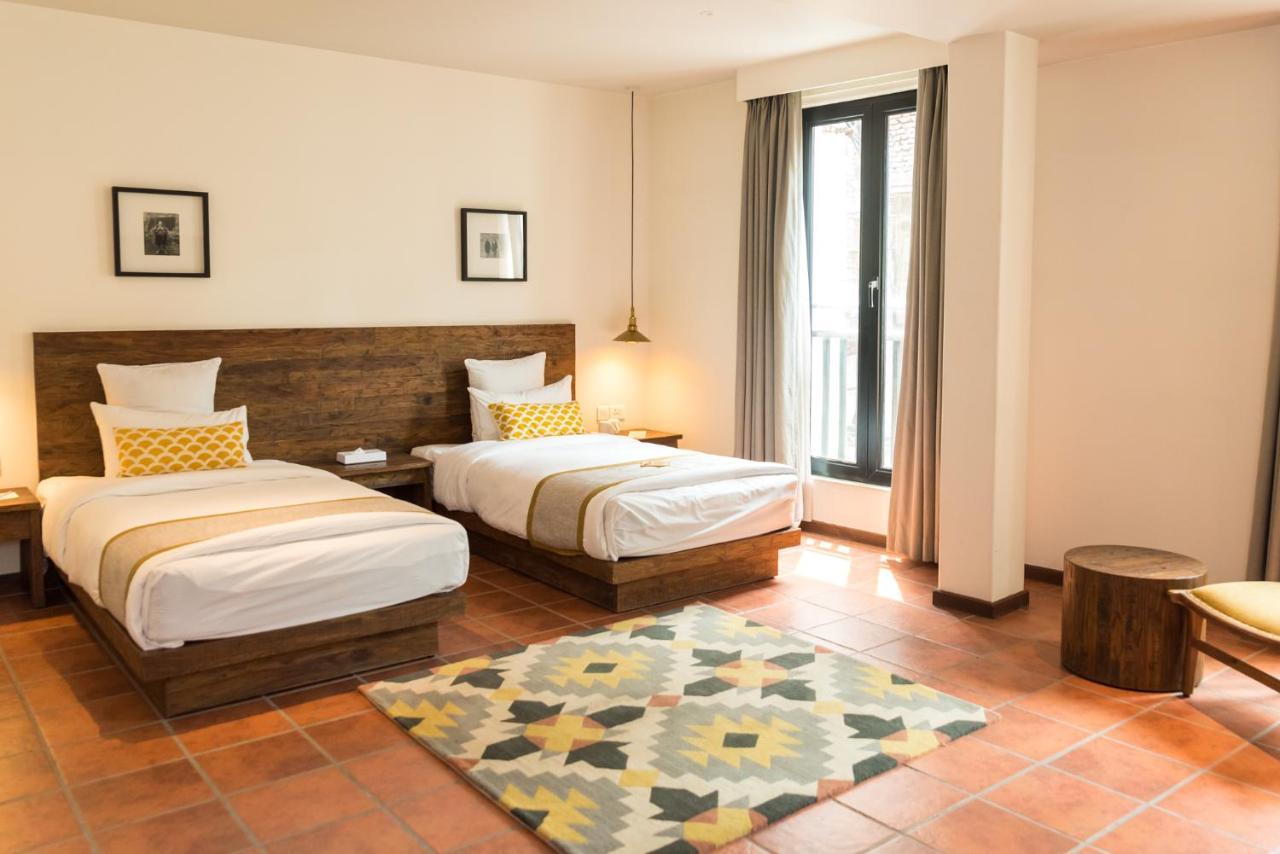 Hotel Roadhouse, Thamel, Kathmandu- Contemporary Boutique Катманду Екстериор снимка
