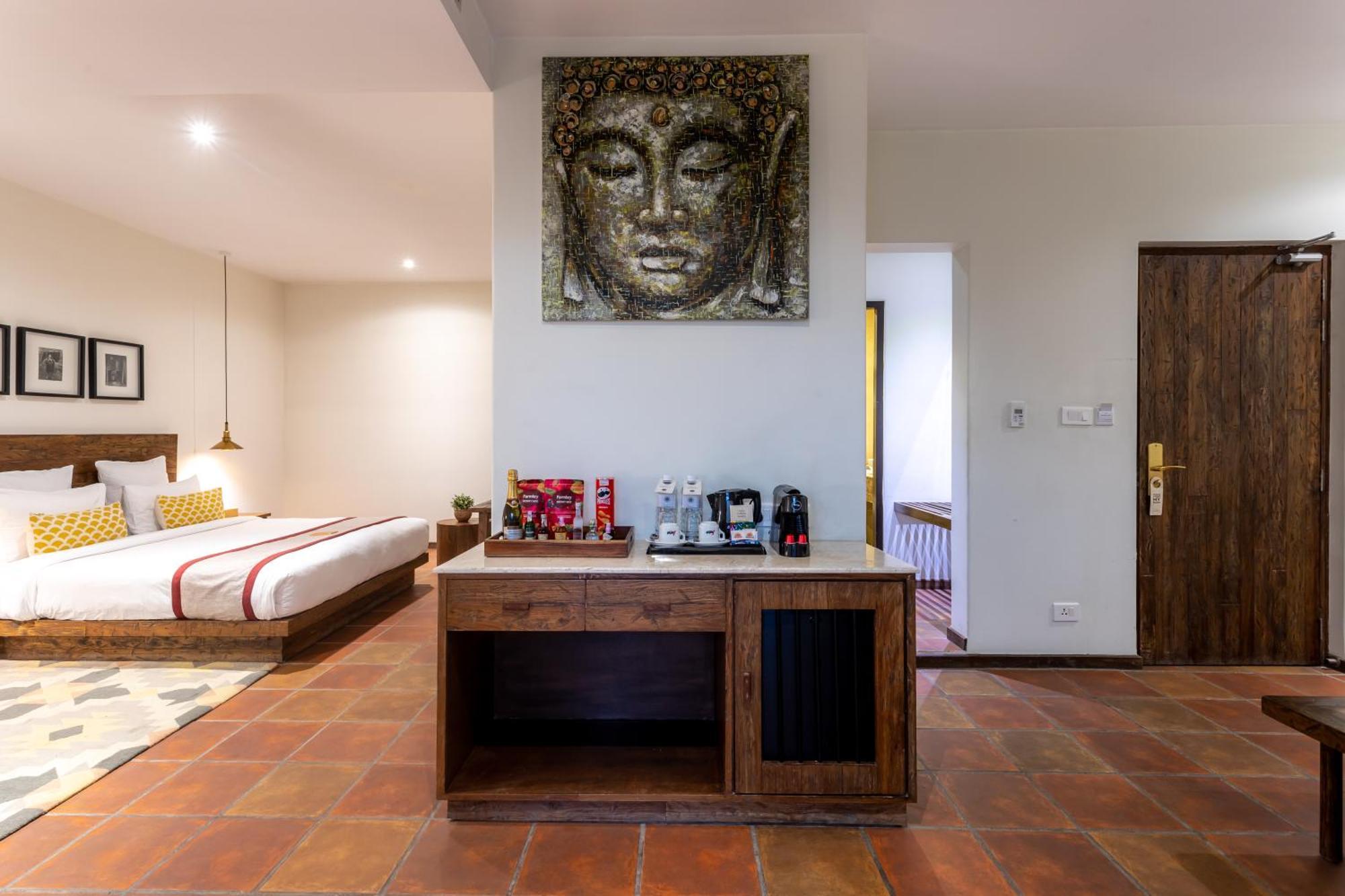 Hotel Roadhouse, Thamel, Kathmandu- Contemporary Boutique Катманду Екстериор снимка