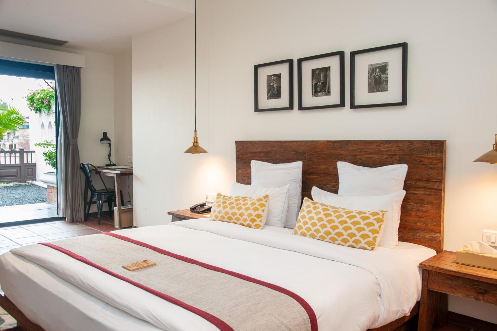 Hotel Roadhouse, Thamel, Kathmandu- Contemporary Boutique Катманду Екстериор снимка