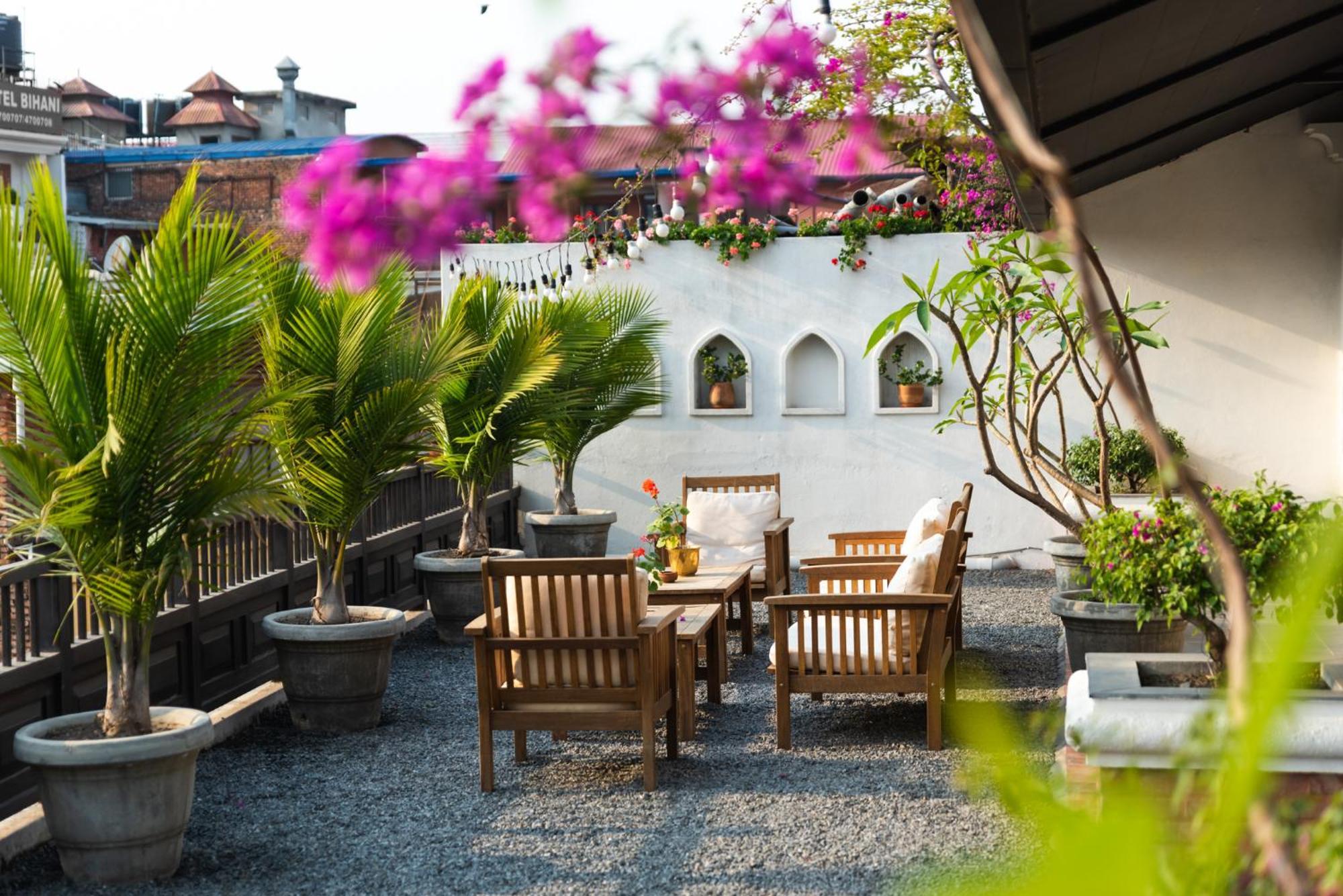 Hotel Roadhouse, Thamel, Kathmandu- Contemporary Boutique Катманду Екстериор снимка