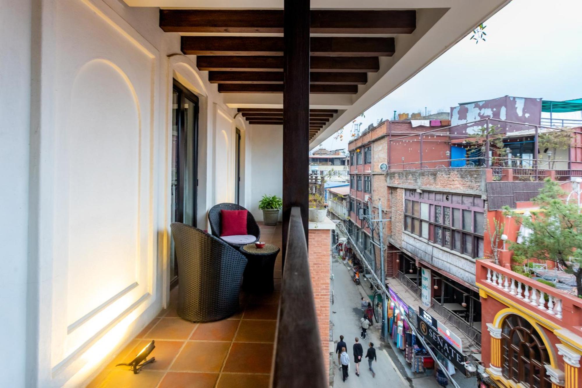 Hotel Roadhouse, Thamel, Kathmandu- Contemporary Boutique Катманду Екстериор снимка