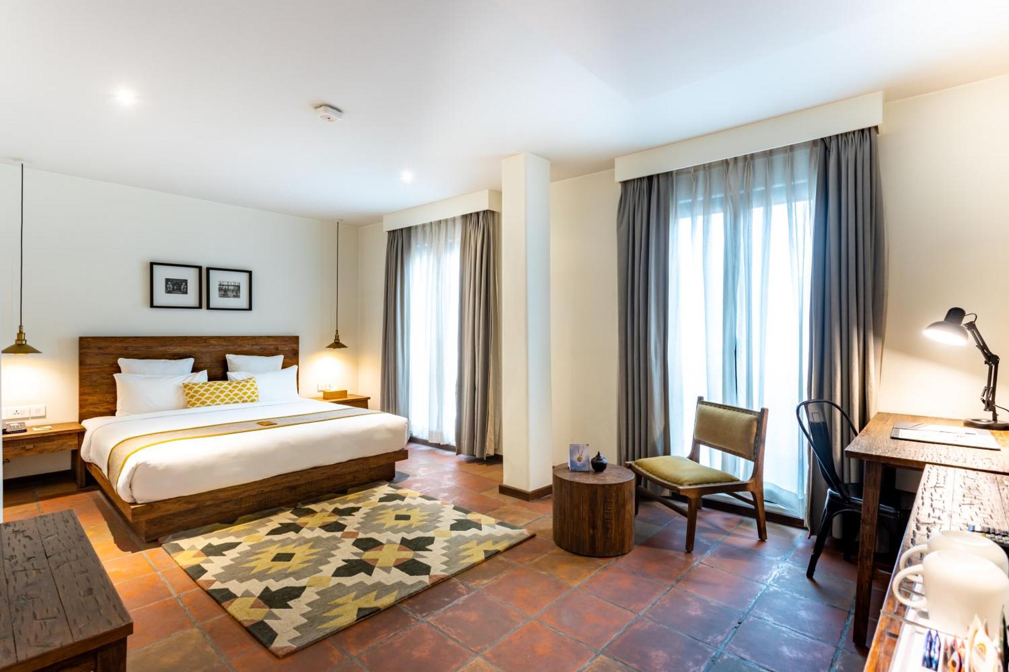 Hotel Roadhouse, Thamel, Kathmandu- Contemporary Boutique Катманду Екстериор снимка